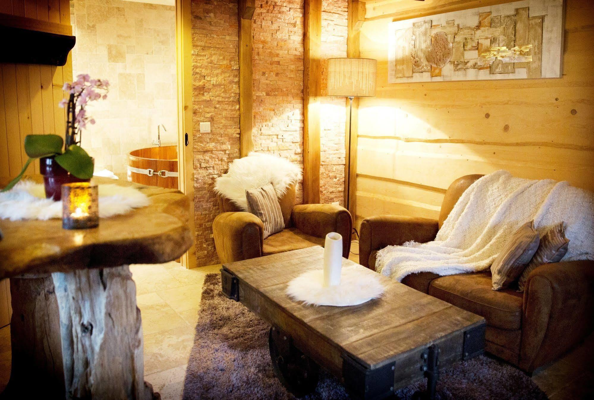 Domaine Du Haut Jardin Hotel & Chalets Spa Prive Rehaupal Екстериор снимка